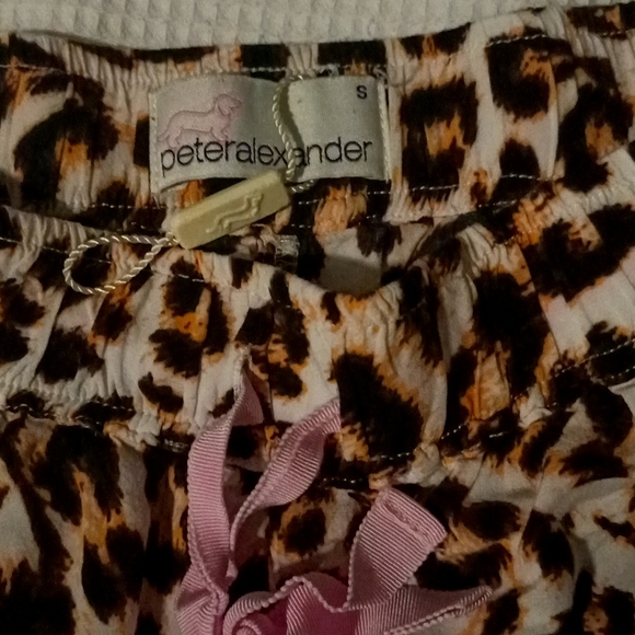 PETER ALEXANDER WOMENS LEOPARD ZEBRA SHORTS SIZE S - Picture 2 of 2